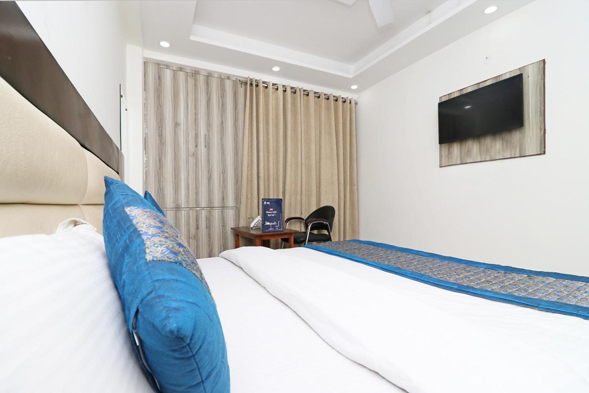 Hotel O Sweet Palace Yeni Delhi Dış mekan fotoğraf